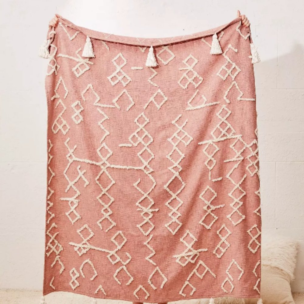Urban Outfitters Geo Tufted Tassel Throw Blanket (Brand NEW)